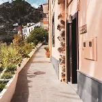 Madronos Hébergement de vacances *